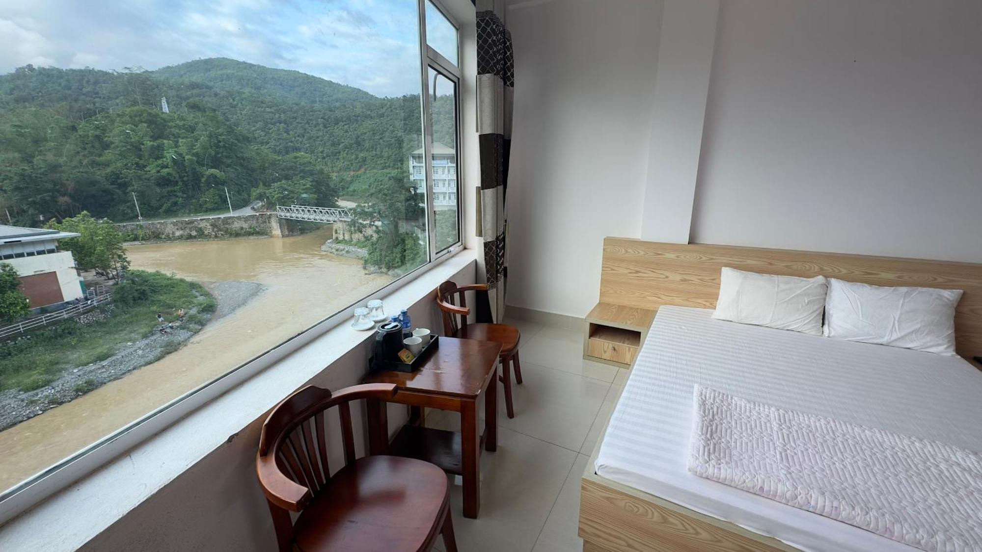 Quy Anh Hotel Bao Lac Town Ngoại thất bức ảnh