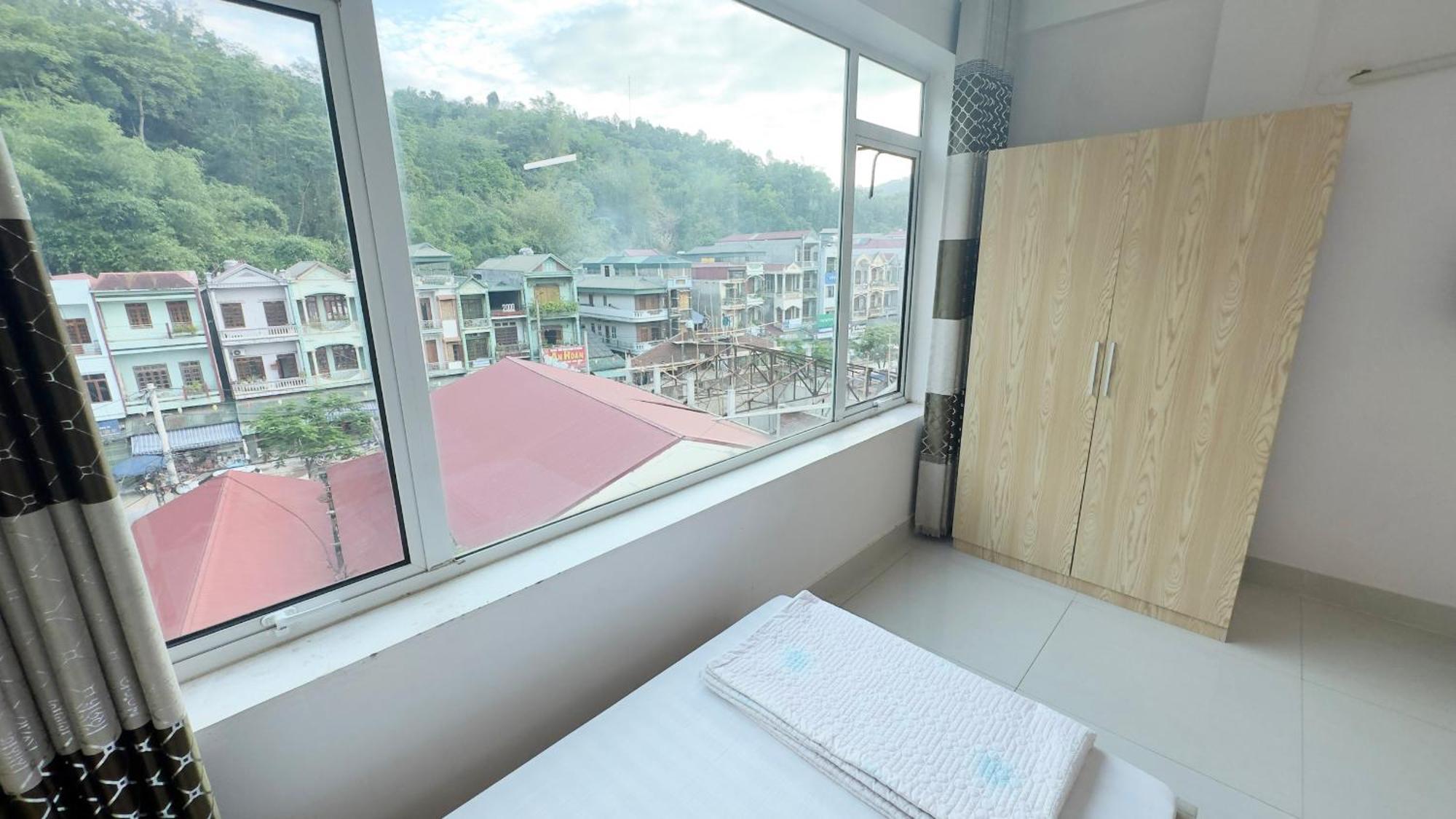 Quy Anh Hotel Bao Lac Town Ngoại thất bức ảnh