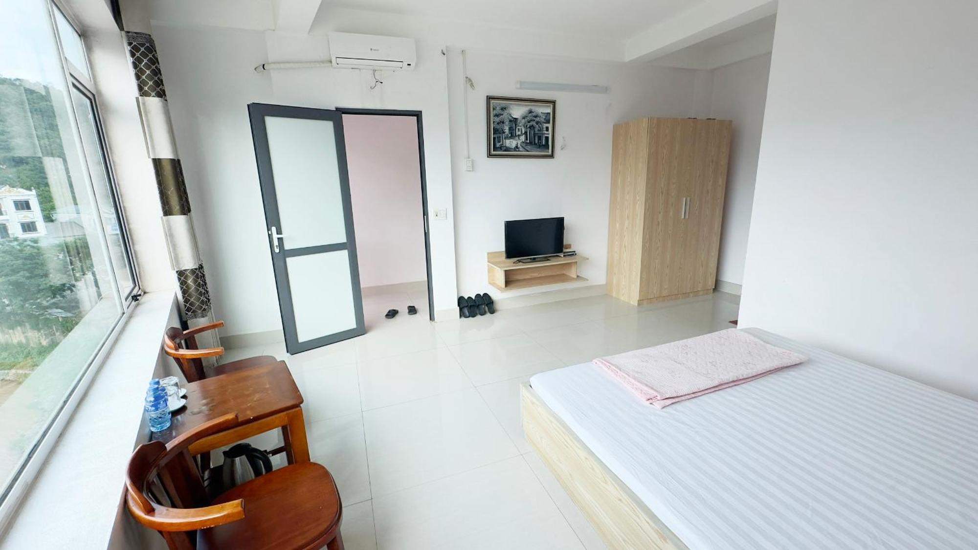 Quy Anh Hotel Bao Lac Town Ngoại thất bức ảnh