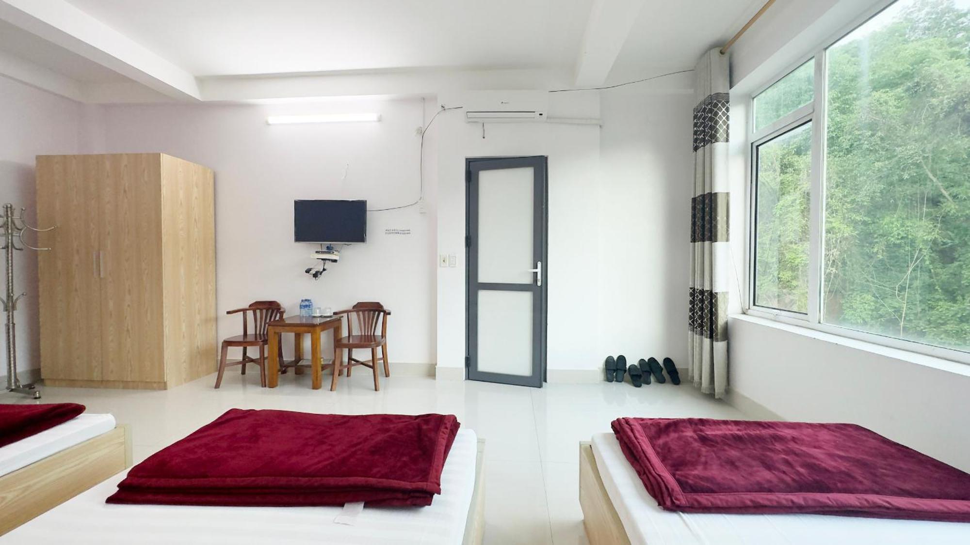 Quy Anh Hotel Bao Lac Town Ngoại thất bức ảnh